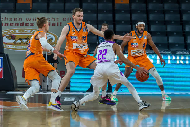 但这却让俱 但这却让俱