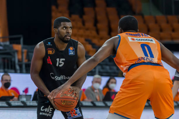 国米目前将 国米目前将