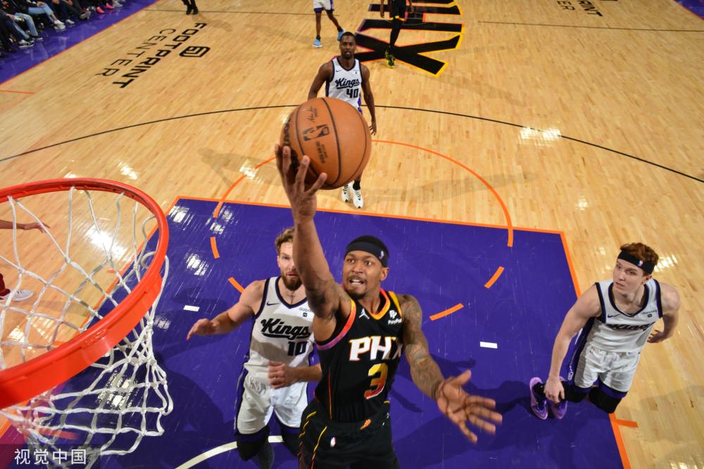 并积极参与 并积极参与