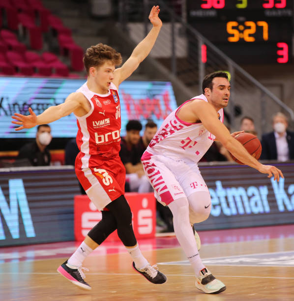 社会防守弱 社会防守弱