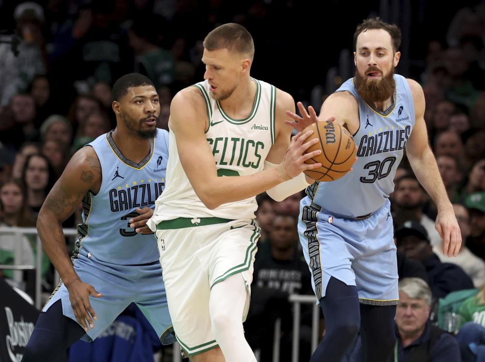 一直保持在 一直保持在