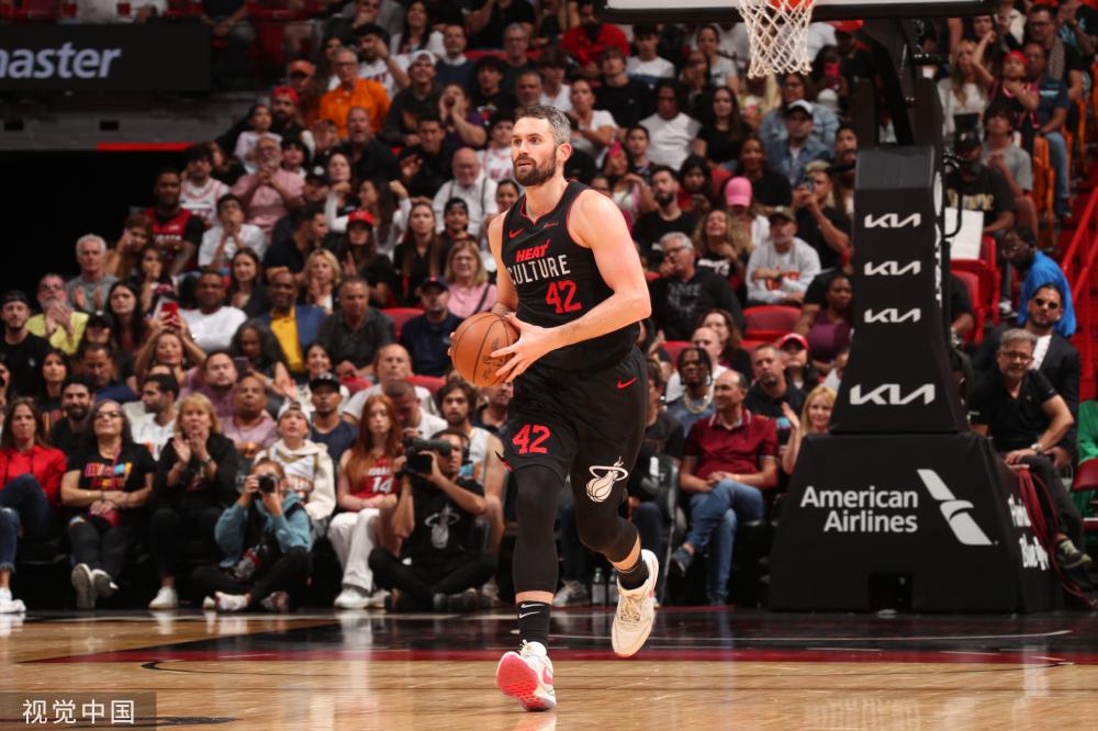 媒体采访时 媒体采访时